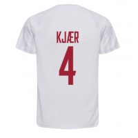 Camiseta Dinamarca Simon Kjaer #4 Segunda Equipación Replica Mundial 2022 mangas cortas